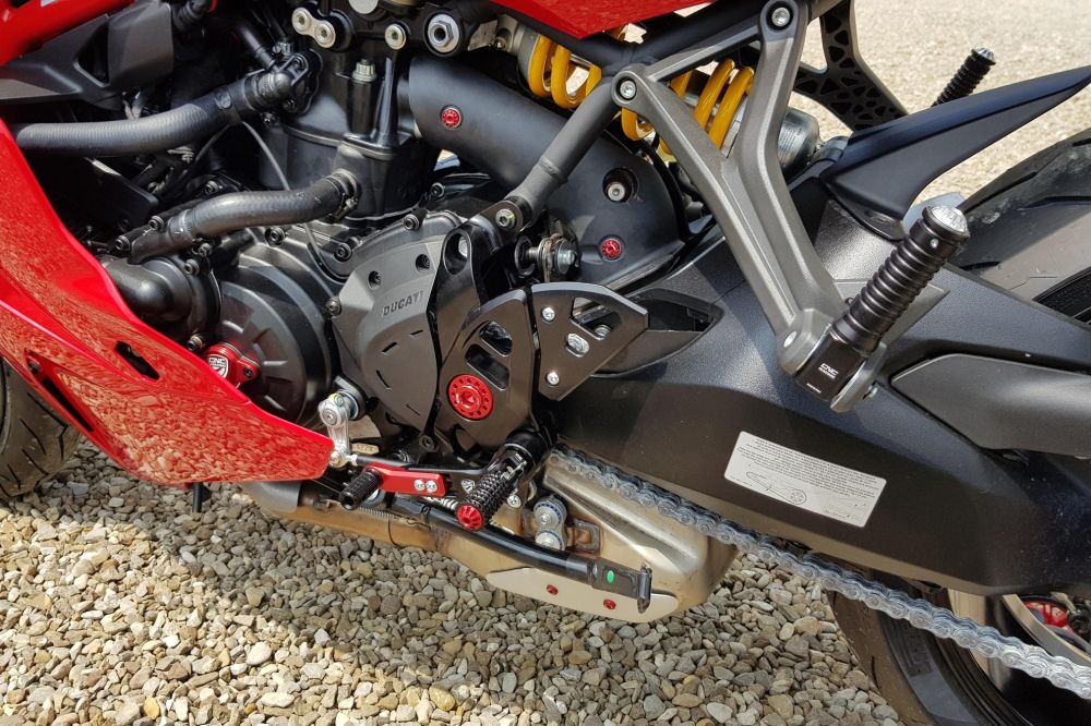 CNC Racing Ducati Monster 1200 '17 - '20 / SuperSport '17